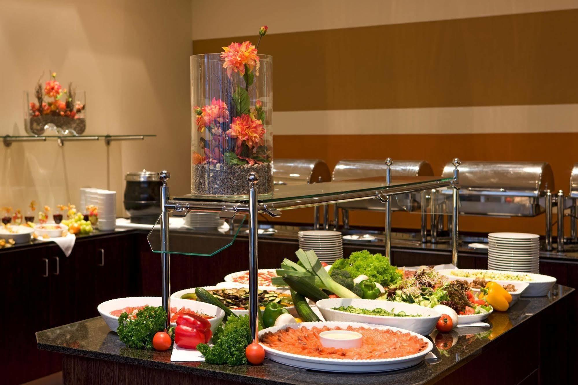 Intercityhotel Hauptbahnhof Hotel Amburgo