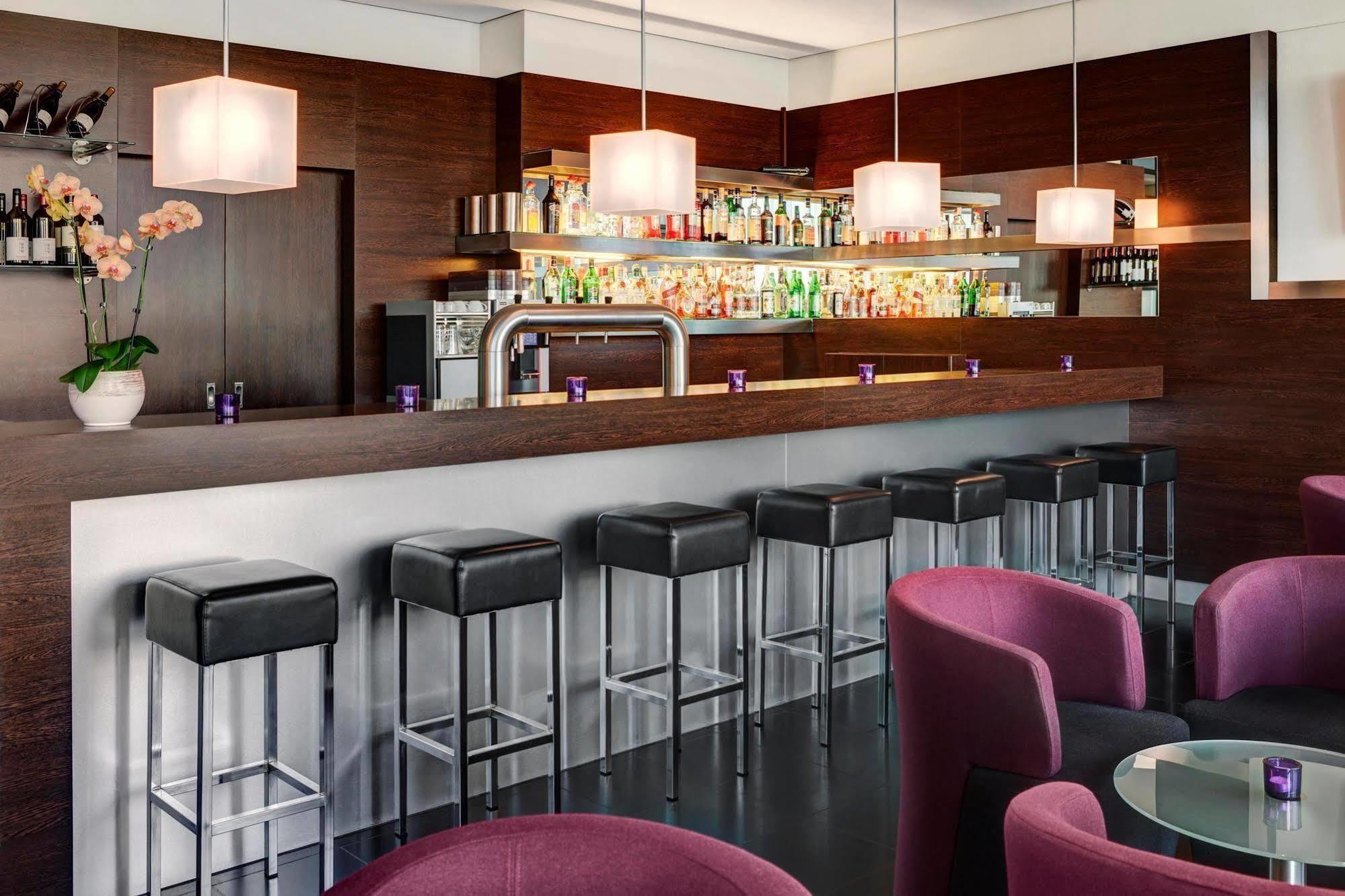 Intercityhotel Hauptbahnhof 4* Amburgo